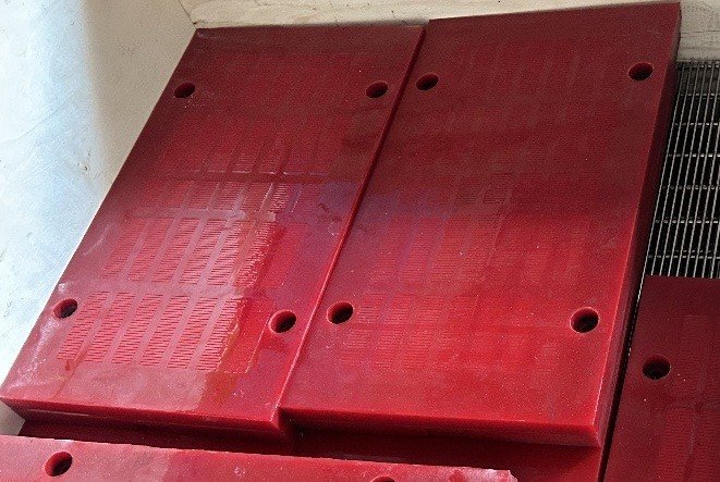 Replacement for Bauer 218097.97665 UHMW-PE Kelly bar wear strip